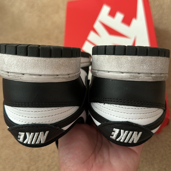 Nike Dunks. Gently used. With box - Picture 5 of 7